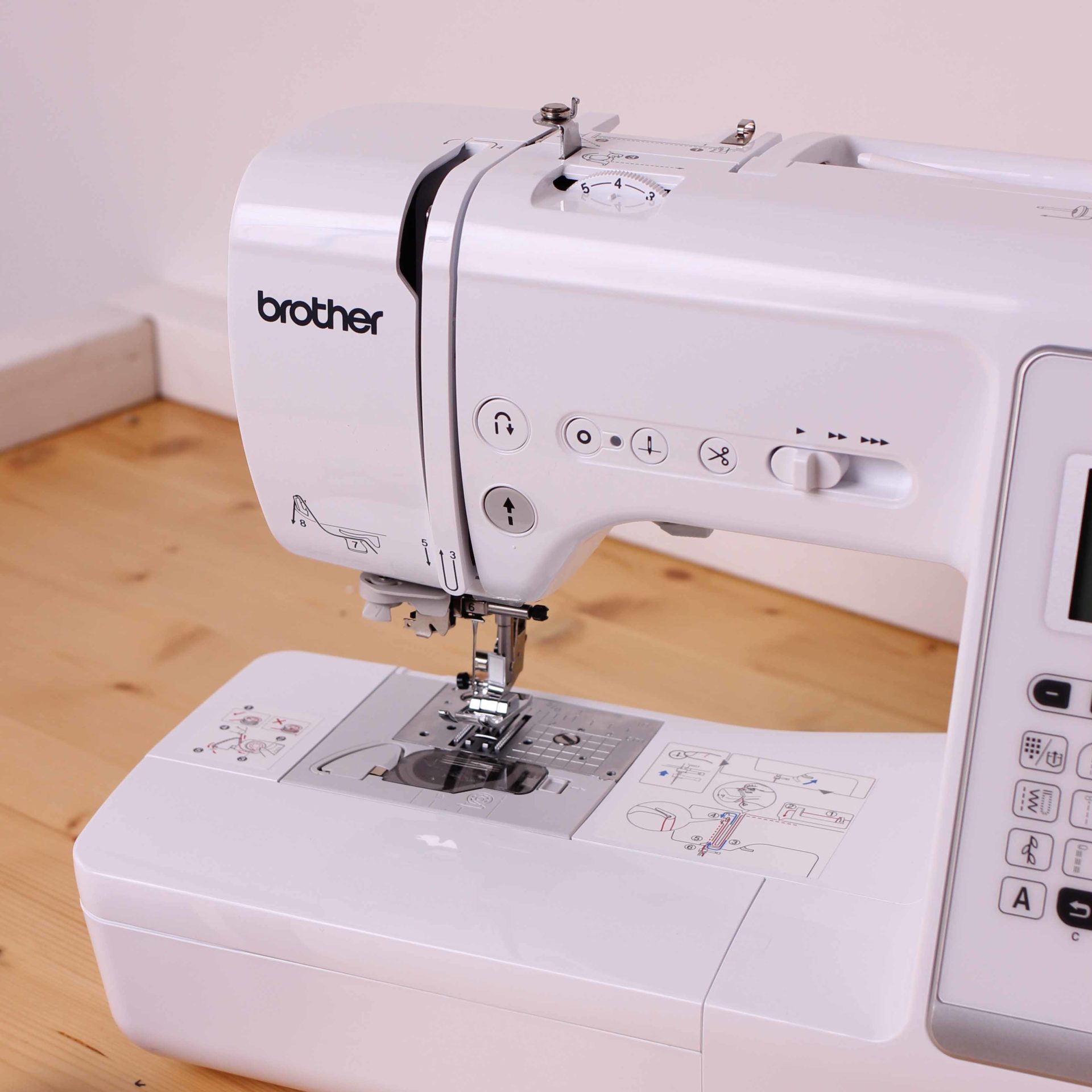 Macchina per cucire - BROTHER A150 - immagine 2