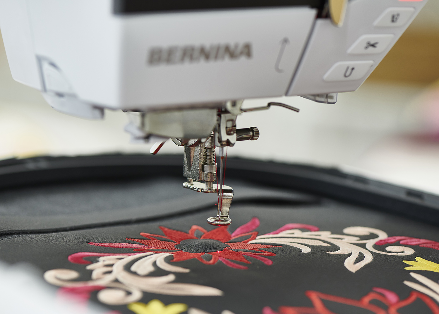 MACCHINA PER CUCIRE BERNINA 790 PRO - immagine 4