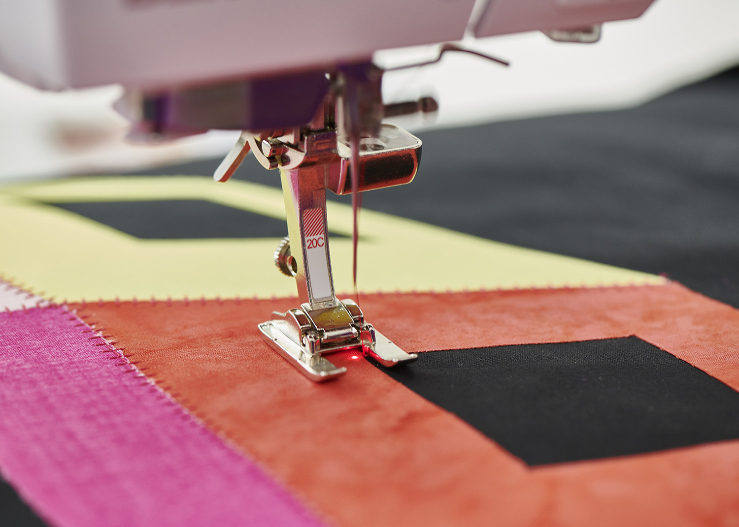 MACCHINA PER CUCIRE BERNINA 790 PRO - immagine 2